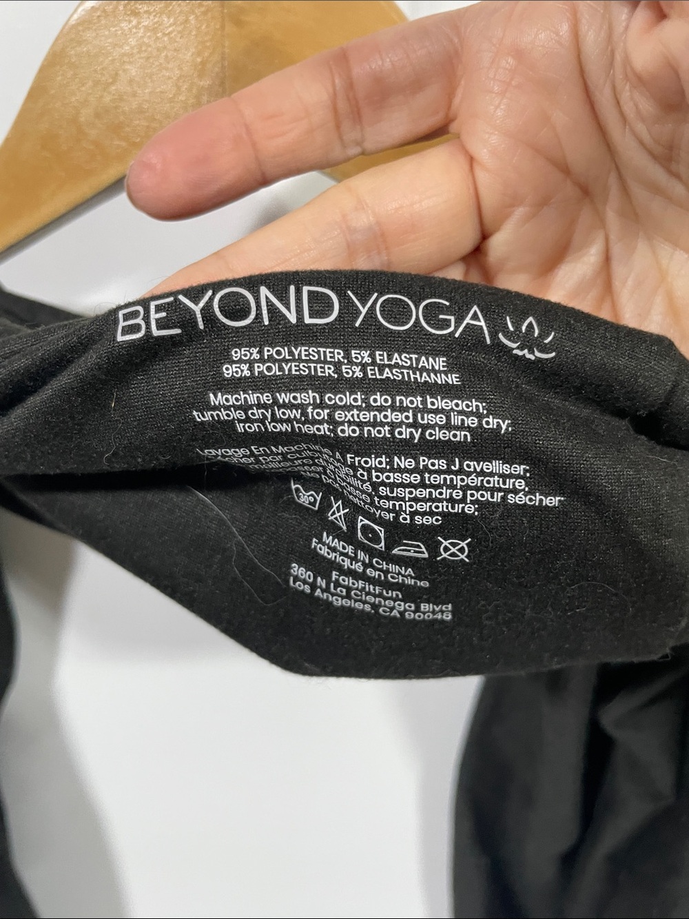 Beyond Yoga Black Infinity Scarf - Stretch Jersey Loop - Picture 2 of 4